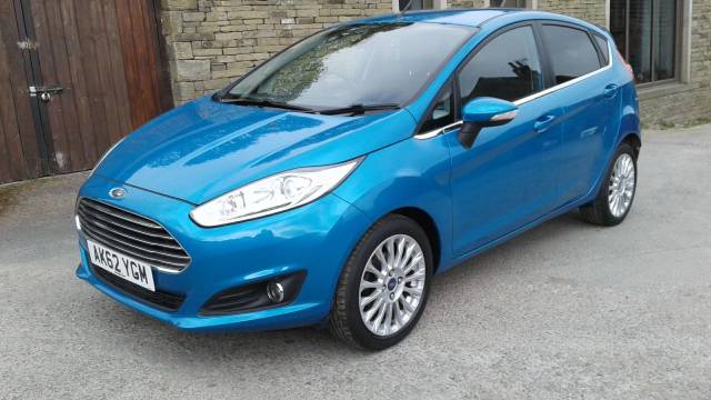 Ford Fiesta 1.0 EcoBoost Titanium 5dr Hatchback Petrol Blue