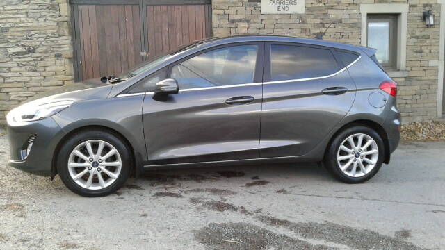 Ford Fiesta 1.0 EcoBoost Titanium 5dr Hatchback Petrol Grey